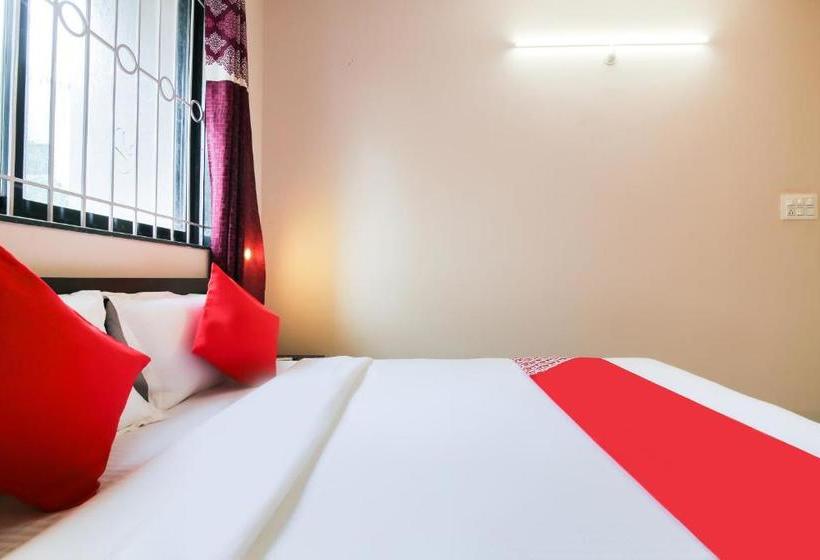 ホテル Oyo 43615  Sunshine