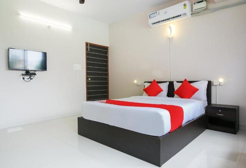 ホテル Oyo 43615  Sunshine