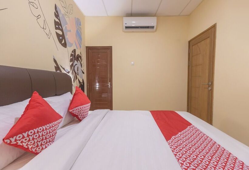 בית מלון כפרי Reddoorz @ Iodium Residence Cikarang