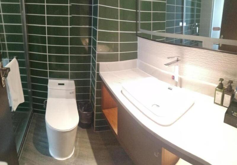 Hotel Shell Fuyang City South Bus Station