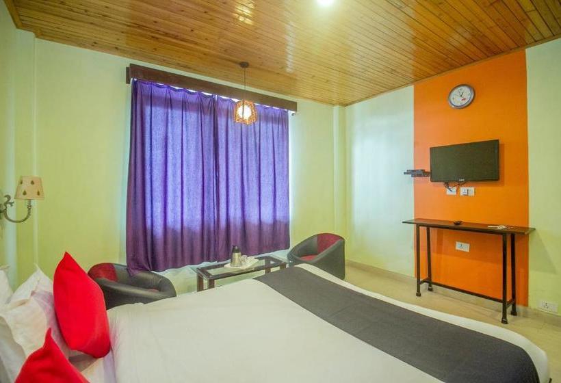 Capital O 63520 Hotel Innori