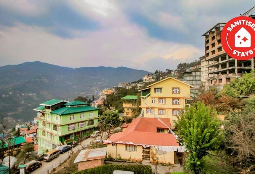 Capital O 63520 Hotel Innori