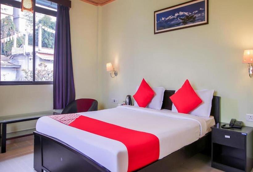 Capital O 63520 Hotel Innori