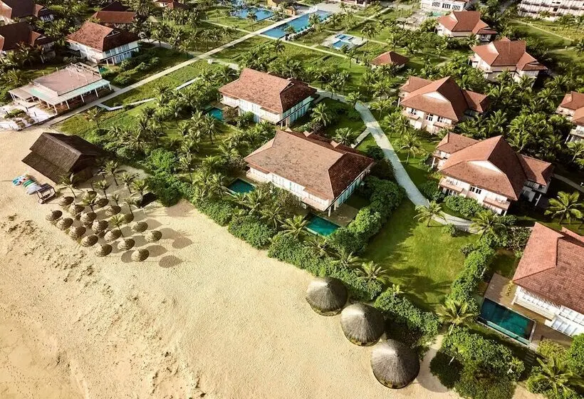 هتل Robinson Nam Hoi An