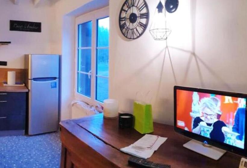 Maison De Charme Avec Jardin Aux Trois Moutiers 116 M² 6 Pers