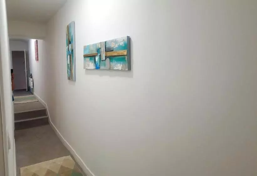 Maison De Charme Avec Jardin Aux Trois Moutiers 116 M² 6 Pers