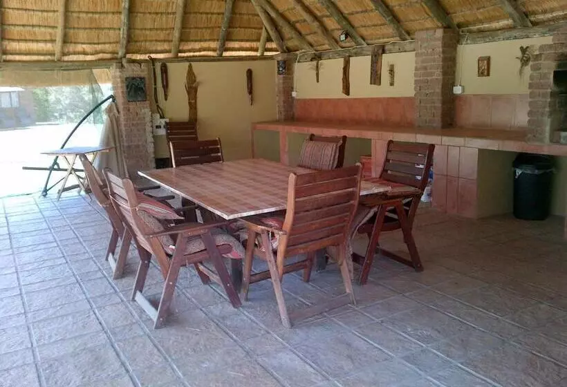 ペンション Riverbend Self Catering Cottages