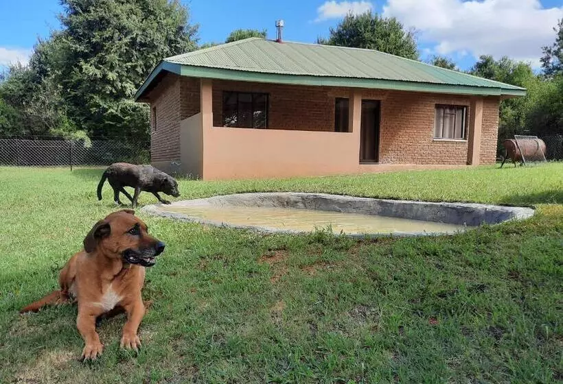 ペンション Riverbend Self Catering Cottages