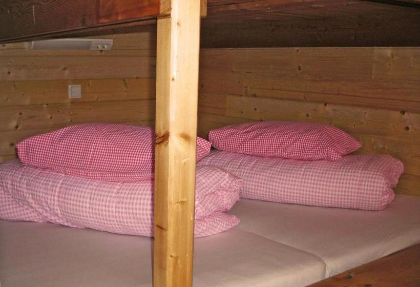 펜션 Skihütte Zams