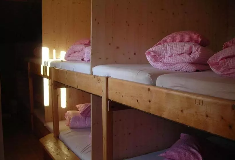 Majatalo Skihütte Zams