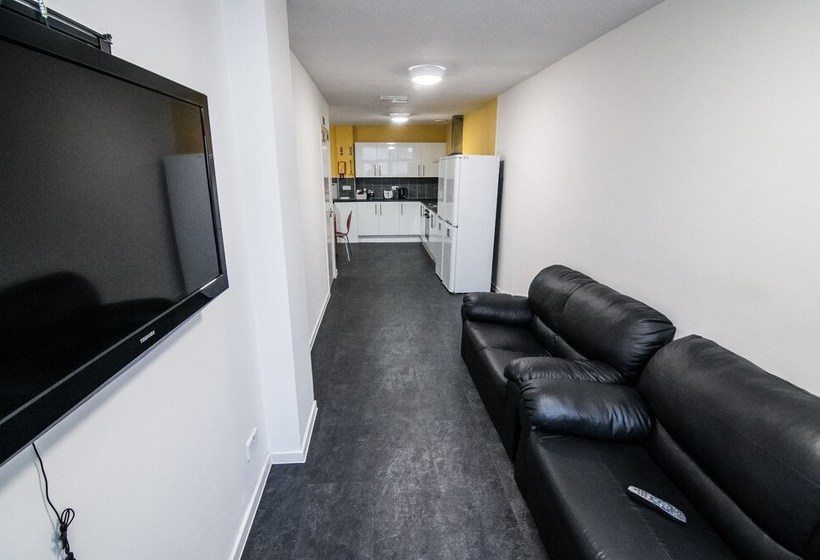 Gildart Street X One Rooms Hostel