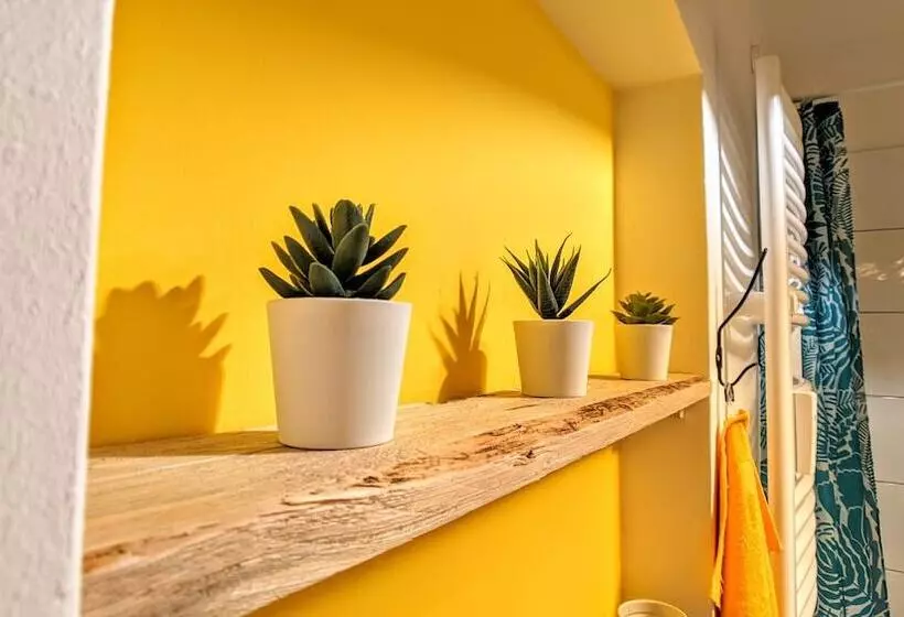 Apartment In Historischem Gebäude