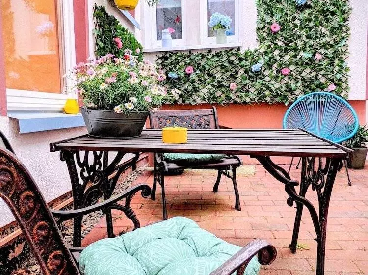 Apartment In Historischem Gebäude