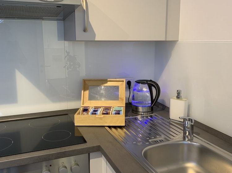 Apartment Köln Ensen