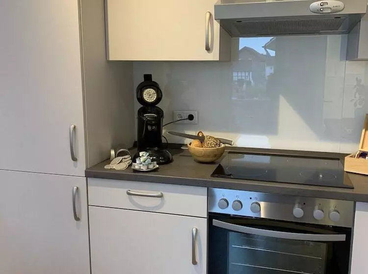 Apartment Köln Ensen