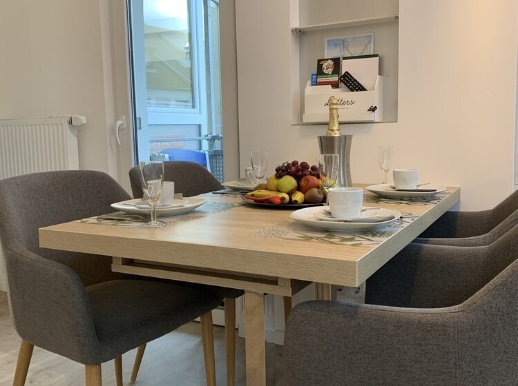 Apartment Köln Ensen