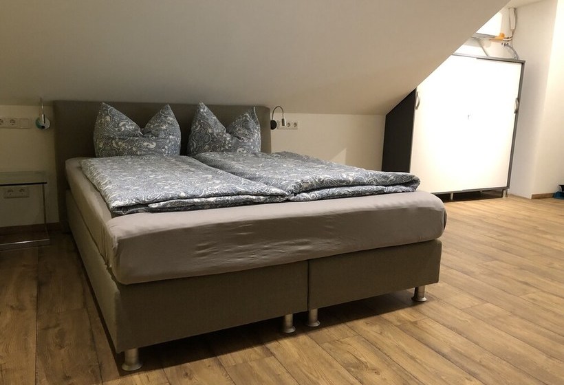 Apartment Köln Ensen