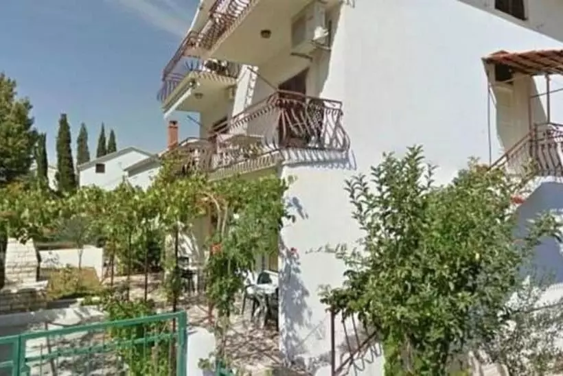 Apartments Sikirica