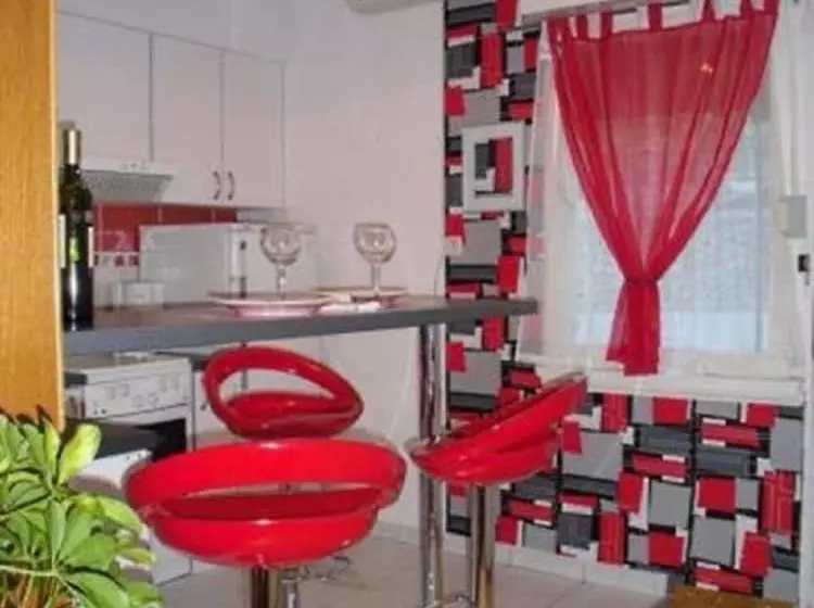 Apartments Sikirica