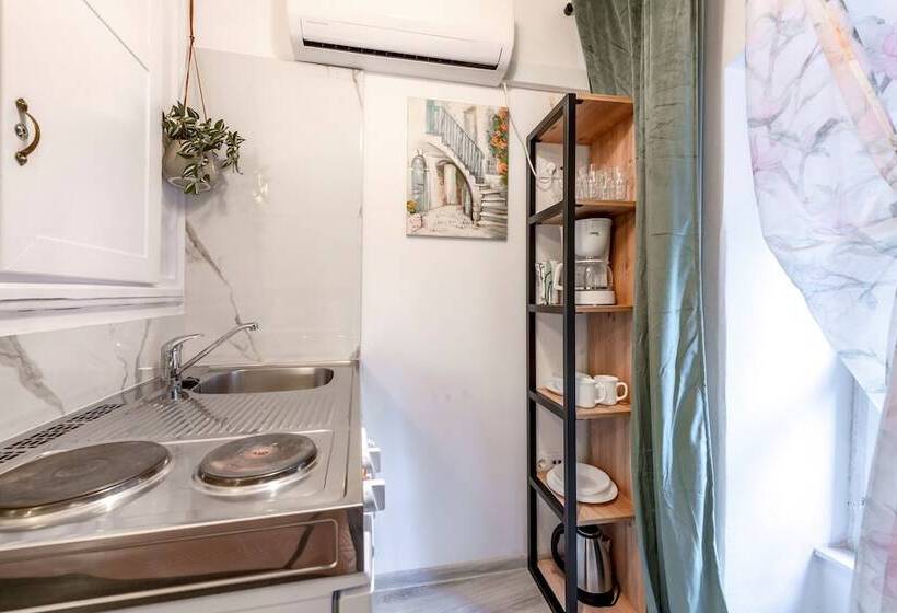 Old Town Fantastic 1