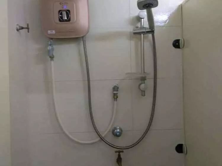 Bangau Capsule Hotel   Downtown Klia