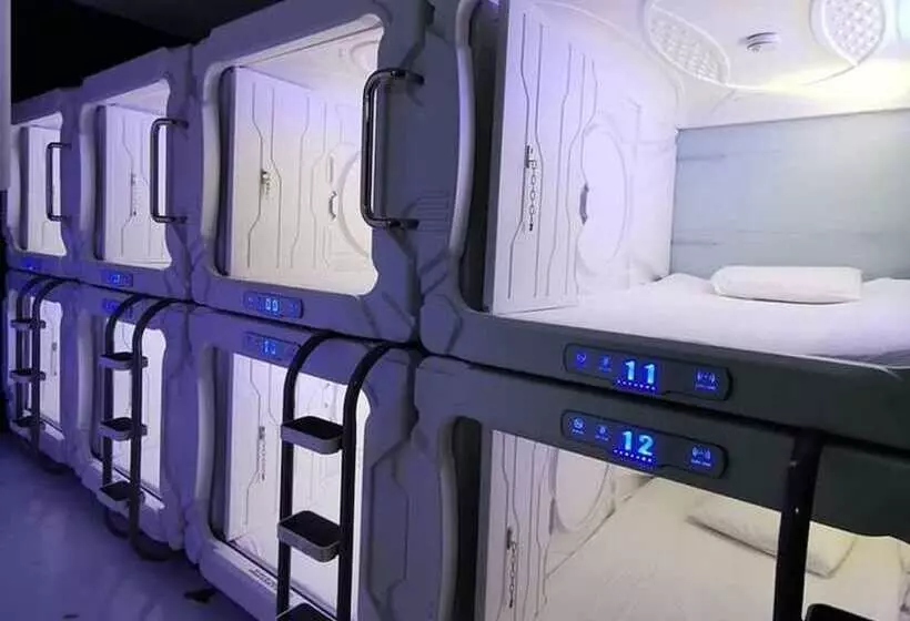 Bangau Capsule Hotel   Downtown Klia