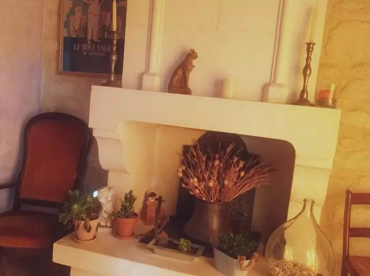 Aamiaismajoitus (B&B) Chambre D Hotes Le Bel Oustau