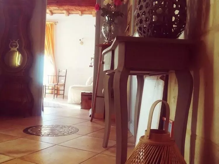 Aamiaismajoitus (B&B) Chambre D Hotes Le Bel Oustau