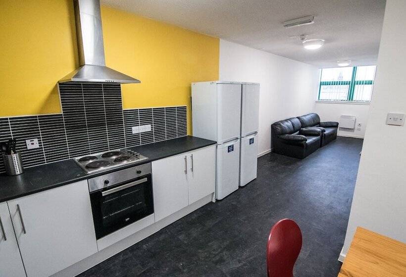 Gildart Street X One Rooms Hostel