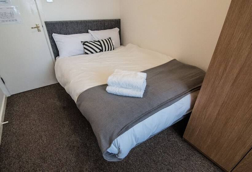 Gildart Street X One Rooms Hostel