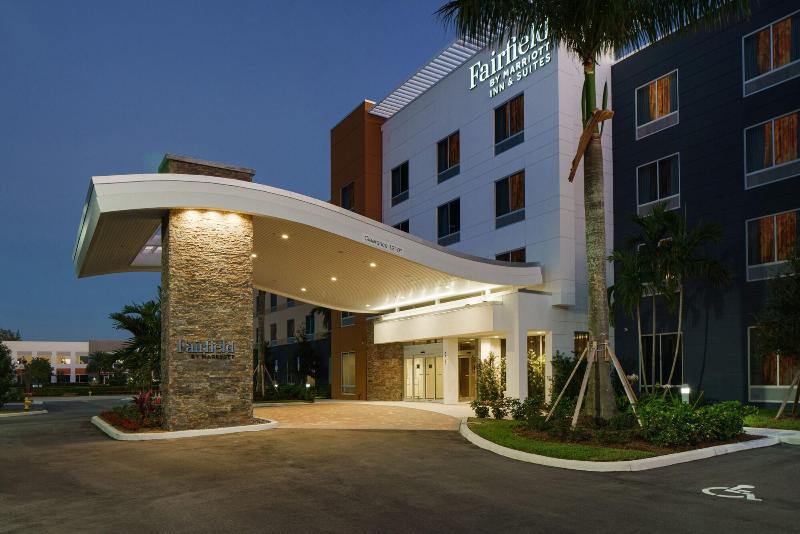 בית מלון כפרי Fairfield By Marriott Inn & Suites Deerfield Beach Boca Raton