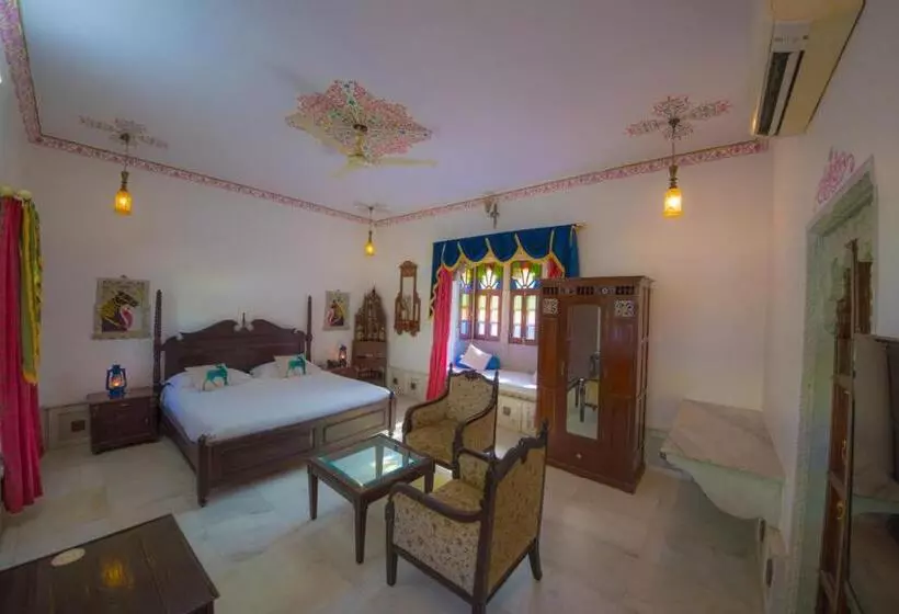 Hotelli Ranakpur Safari Resort