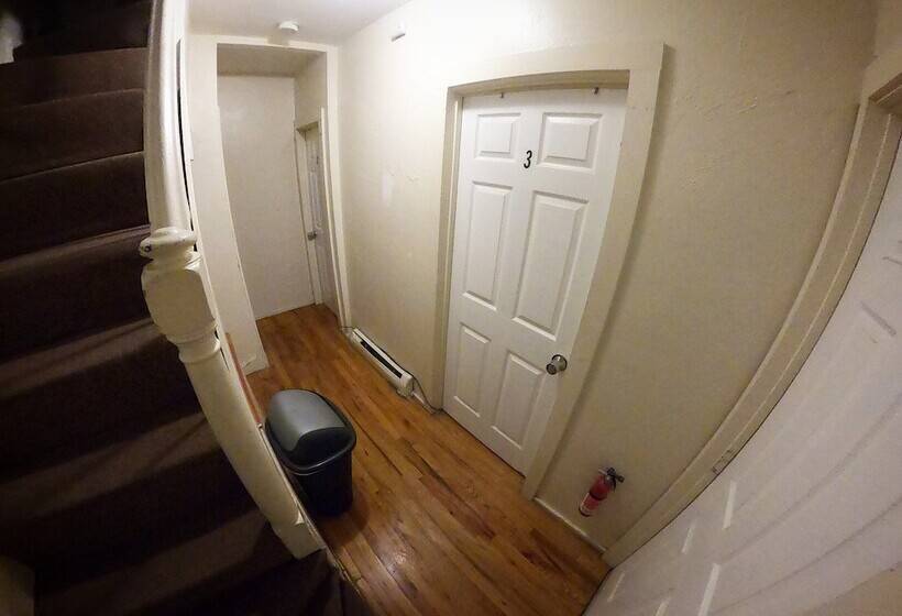 펜션 Bedrooms Near Fenway & Downtown Boston