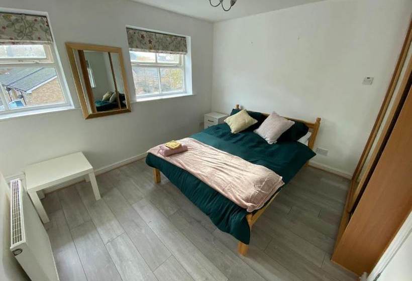 펜션 Westferry Hub Rooms