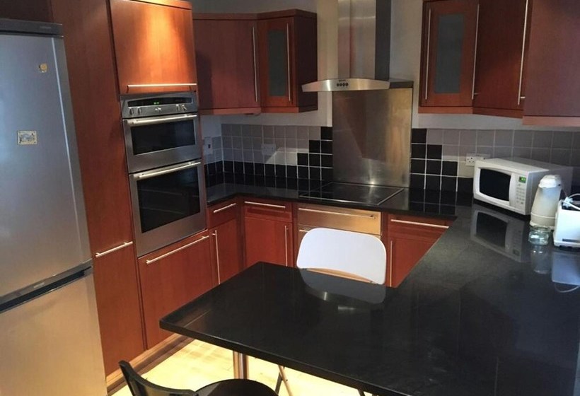 펜션 Westferry Hub Rooms