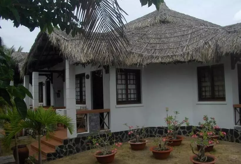 Suoi Tien Mui Ne Resort