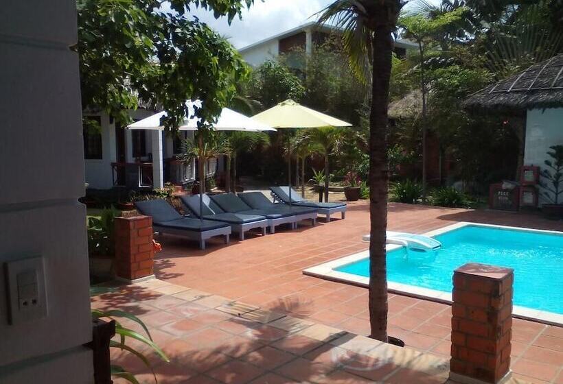 Suoi Tien Mui Ne Resort