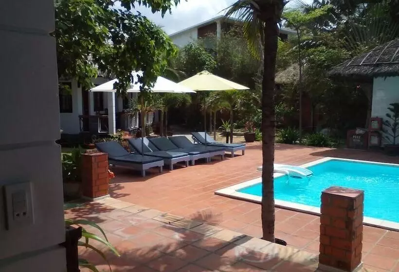 Suoi Tien Mui Ne Resort