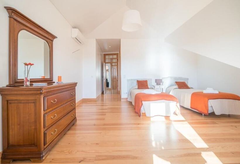 Superb Flat Cathedral & River View