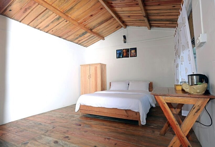 تختخواب و صبحانه Banlekhi