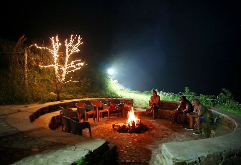 تختخواب و صبحانه Banlekhi