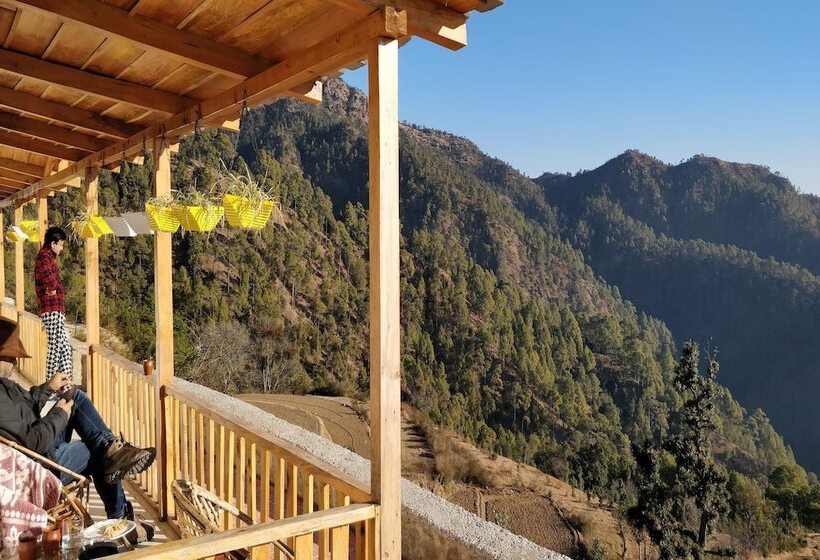 تختخواب و صبحانه Banlekhi