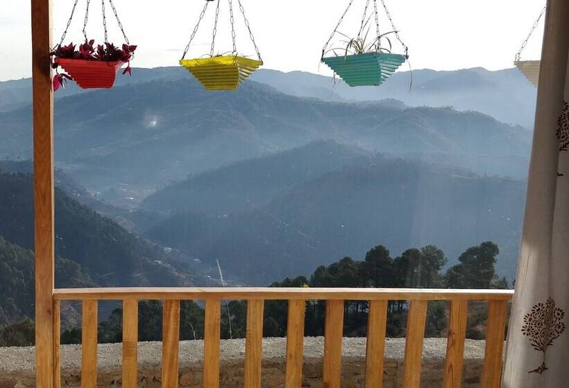 تختخواب و صبحانه Banlekhi