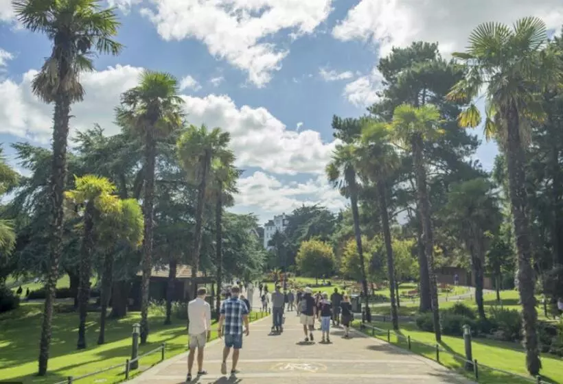 Holiday Home Hot Tub & Sauna