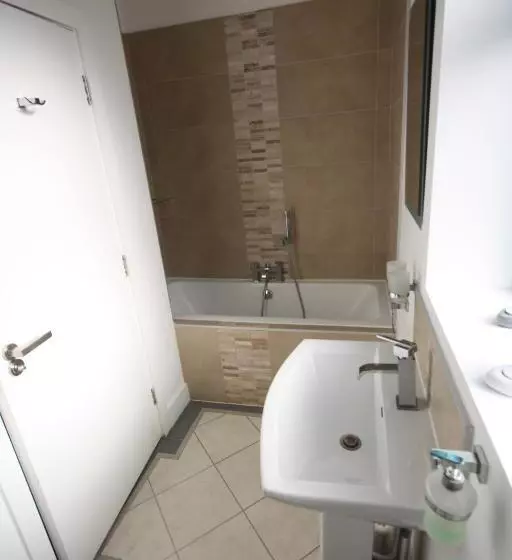 Holiday Home Hot Tub & Sauna