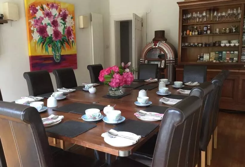 Hotelli Daisybank Cottage