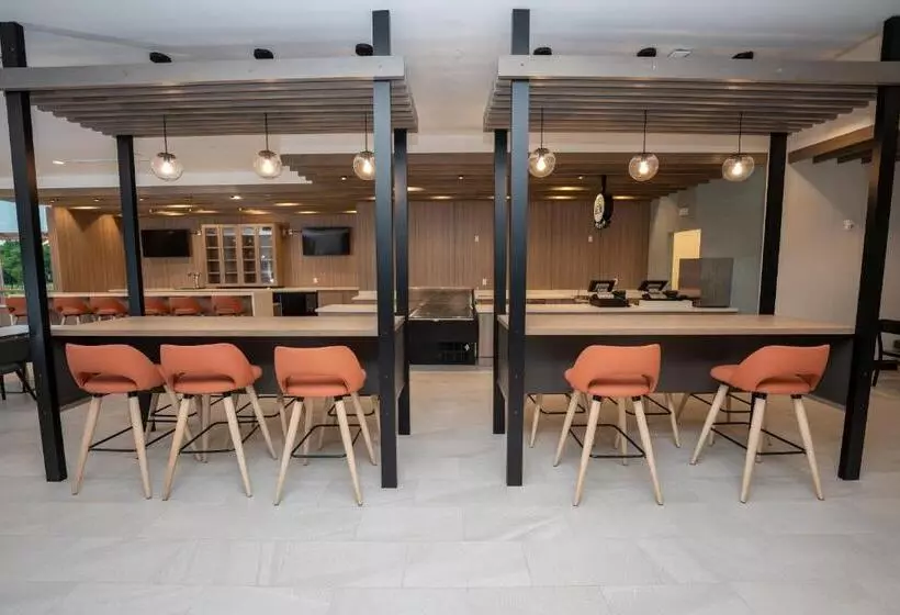 Hotelli Holiday Inn   Nw Houston Beltway 8, An Ihg