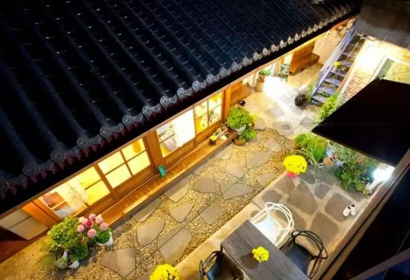 Jeonju Borisoo Hanok Pension
