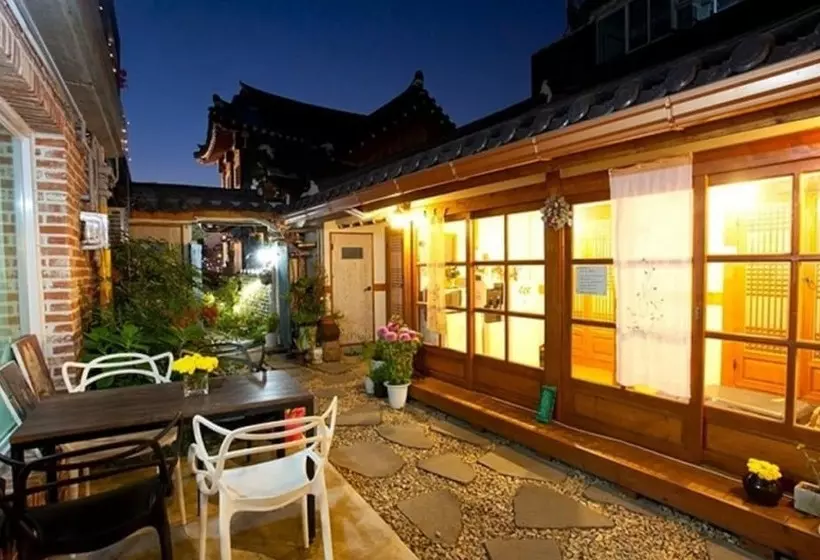 Jeonju Borisoo Hanok Pension