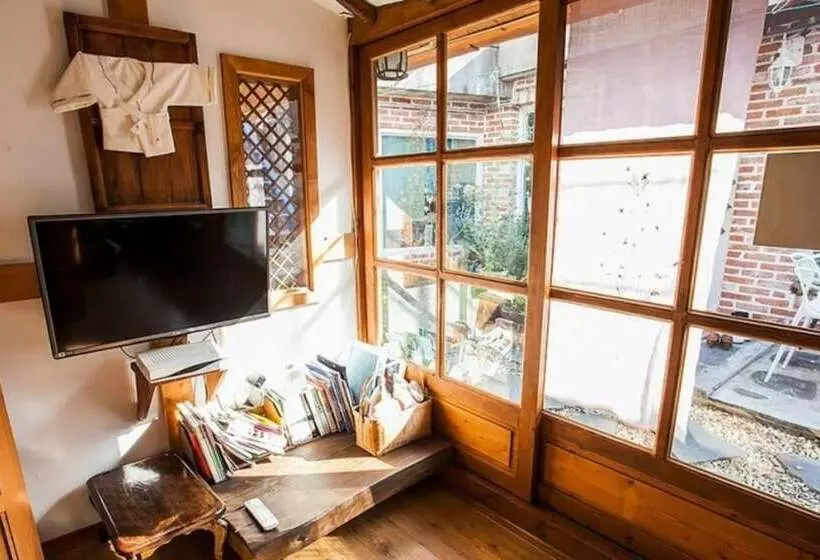 Jeonju Borisoo Hanok Pension